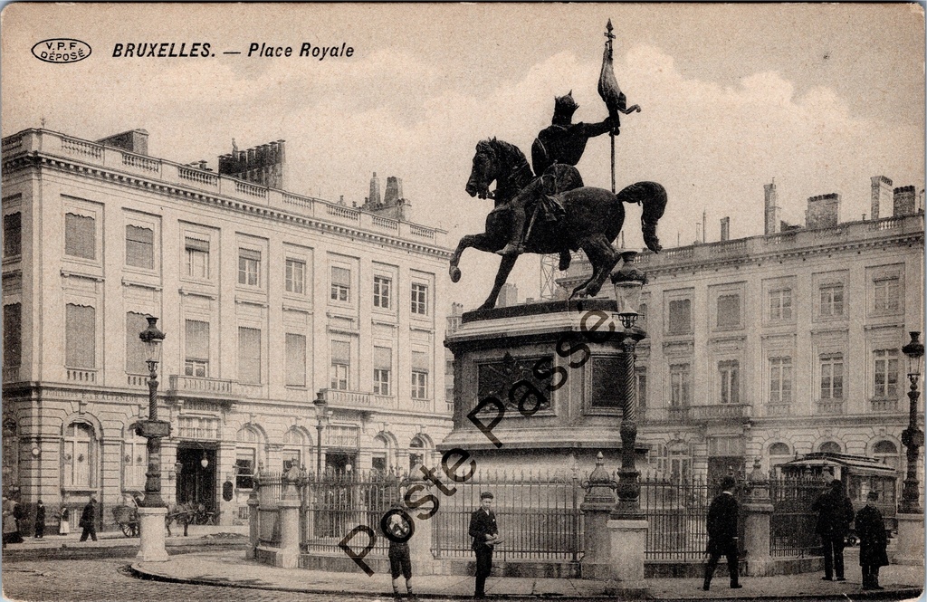 [Brussel0414] Brussel - "Place Royale" - Koningsplein met ruiterstandbeeld Godfried van Bouillon