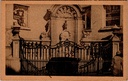 Brussel - "Manneken-Pis" - Beroemde fontein met plassend manneke